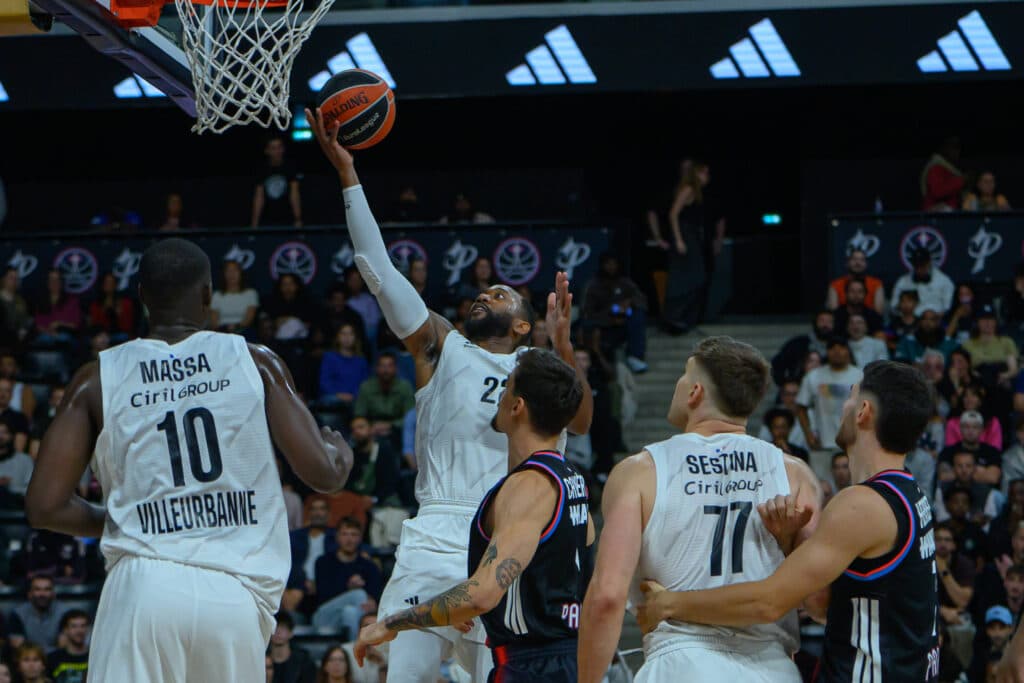 ASVEL Nefes Kesen Fransız Derbisinde Paris’i Son Nefeste Yıktı: 96-98