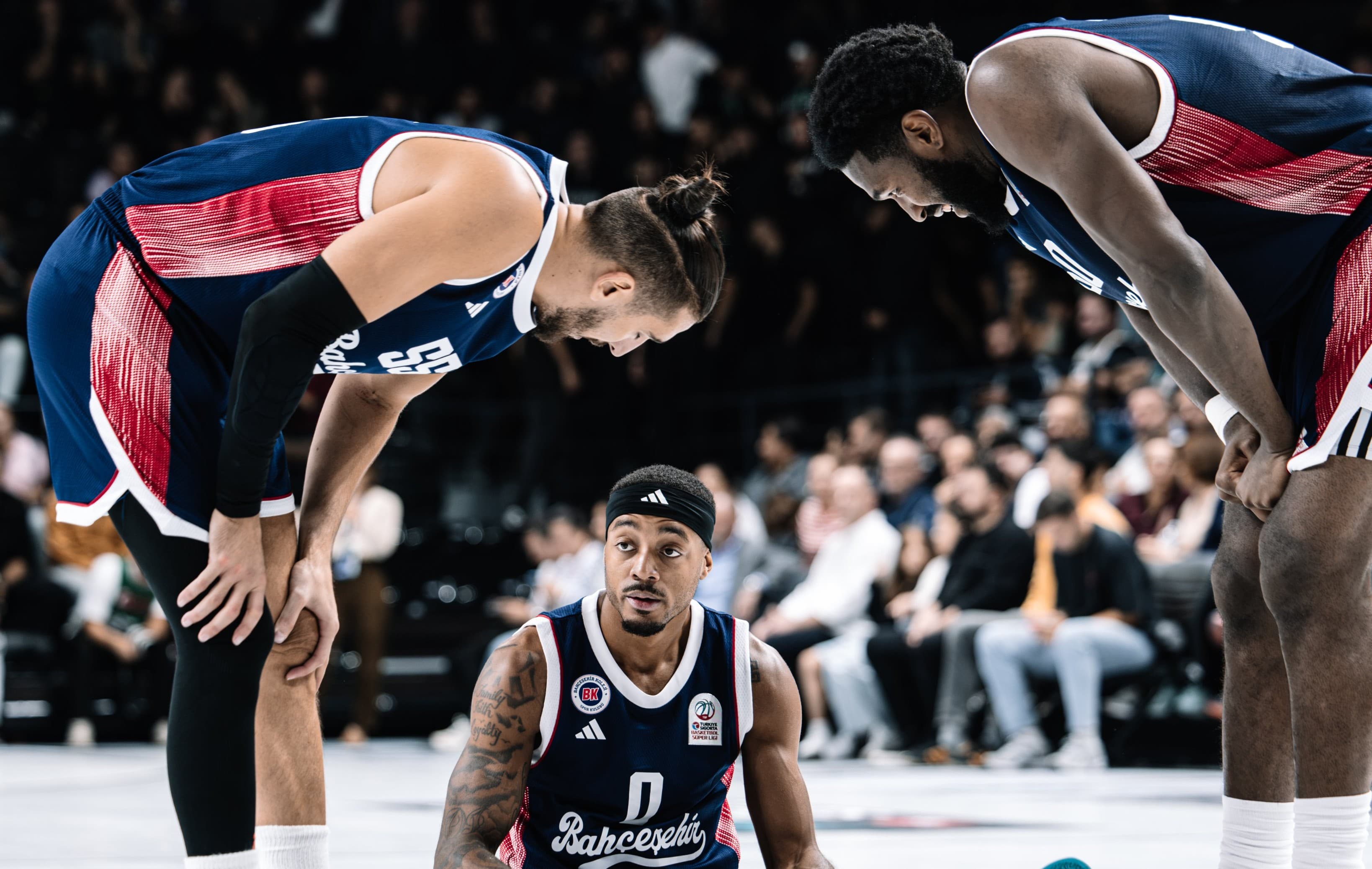 Bahçeşehir Koleji Deplasmanda Galip: 84-76 Glint Çayırova Belediyesi