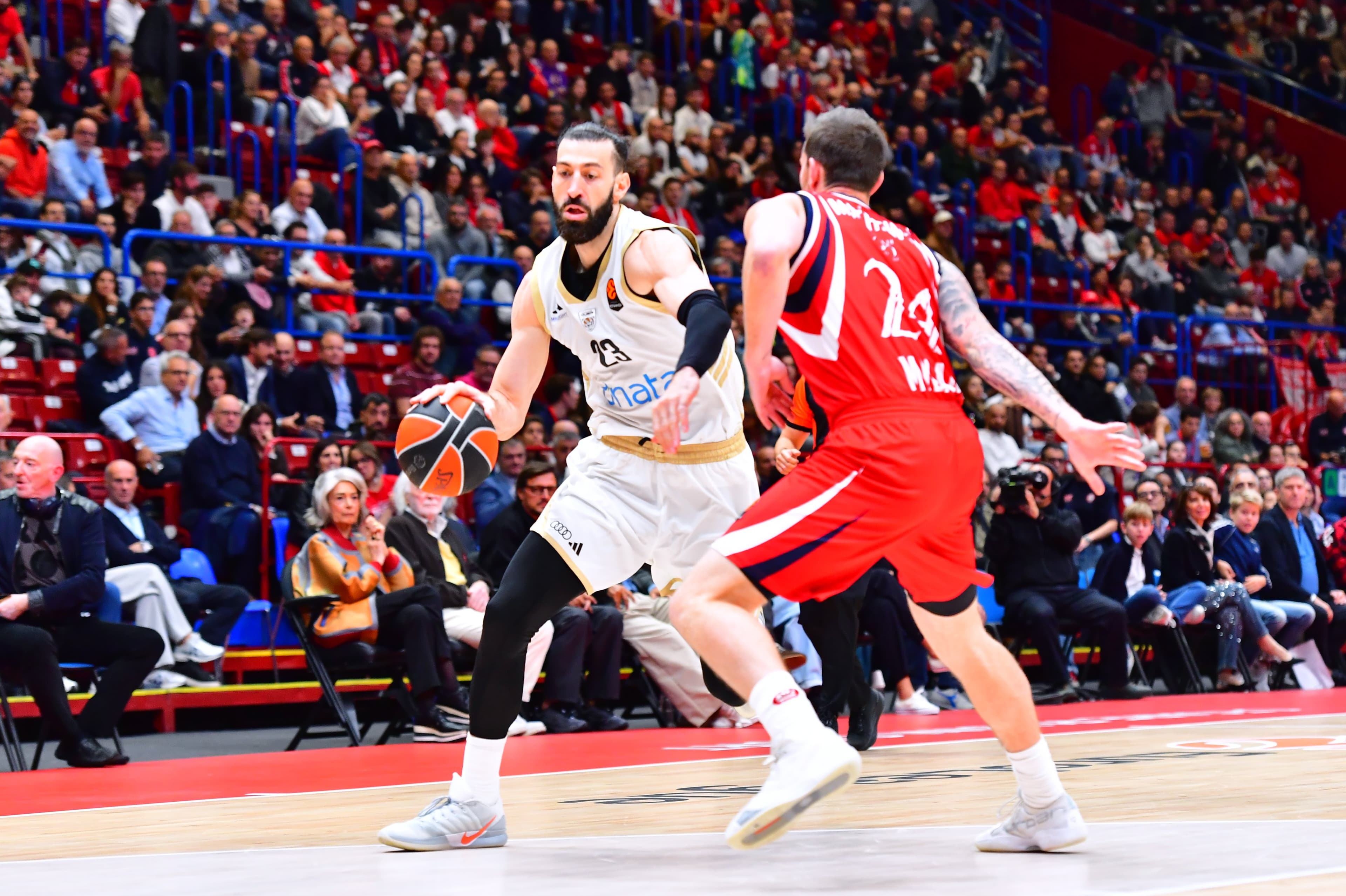 Dubai Basketball İtalya’da Şov Yaptı: Milano’nun Dönüş Çabası Yetmedi: 97-101