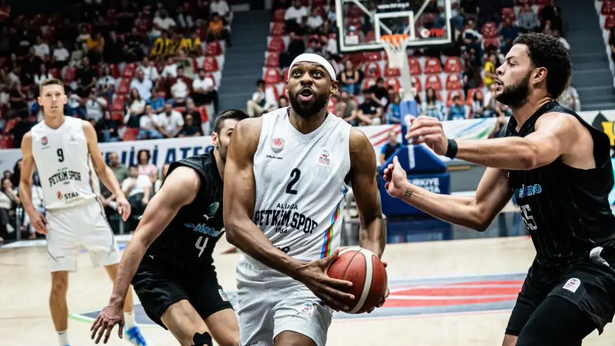 Körfez Basket Deplasmanda Geri Döndü, Aliağa Petkimspor’u Son Nefeste Yıktı: 90-91