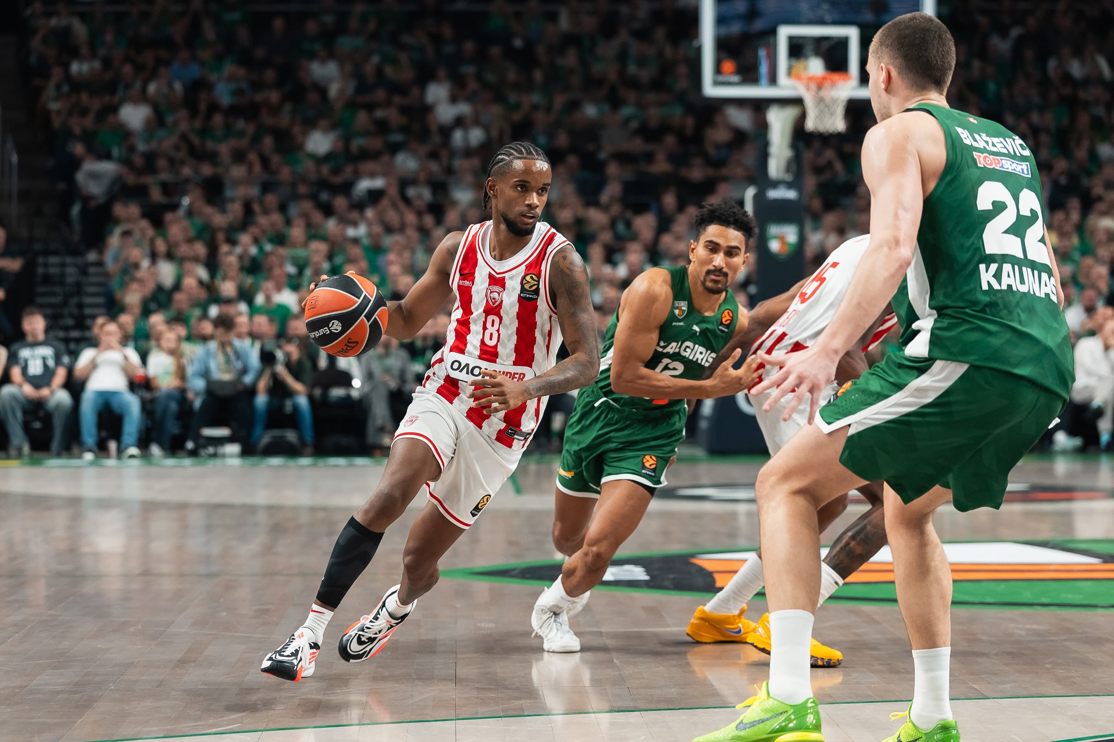 Olympiakos Deplasmanda Zalgiris’i Devirdi: 91-93