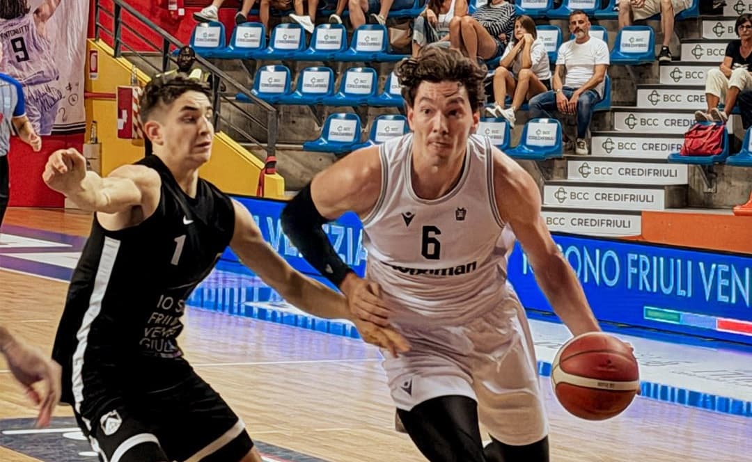 PAOK, Udine Turnuvası'na Farklı Başladı: Cedi Osman ve Calathes İlk Kez Parkede