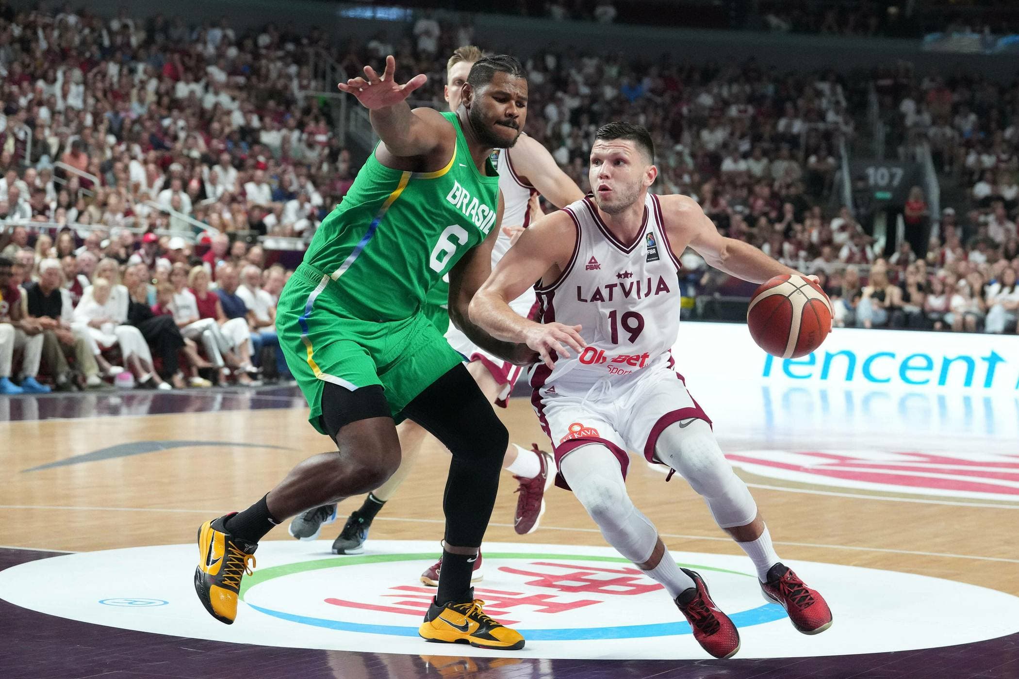Rihards Lomažs Eurocup'ta Devam: KK Cedevita Olimpija