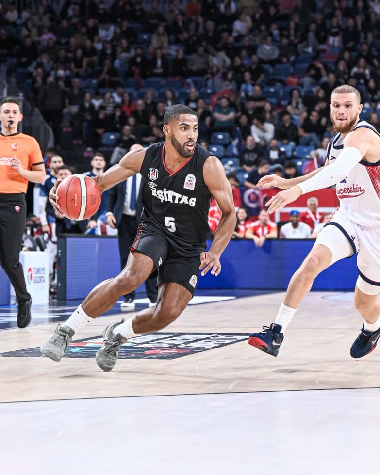 Zirvede Hata Yok: Bahçeşehir Koleji Derbide Beşiktaş’ı Devirdi: 100-96